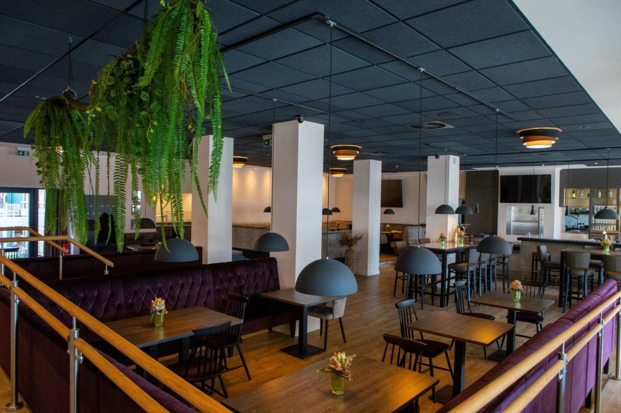 Hotel Velo Квакенбрюк Экстерьер фото